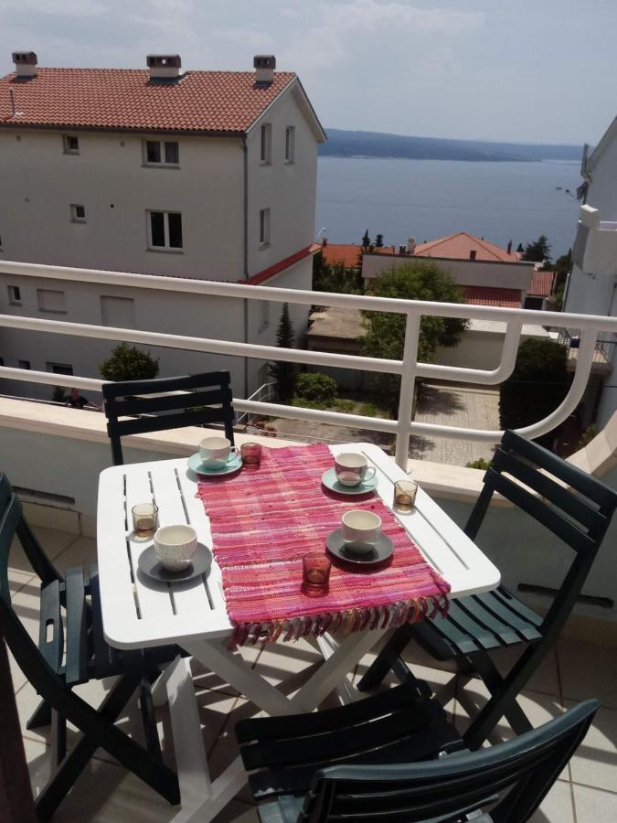 Apartmani Ketryn Crikvenica Esterno foto