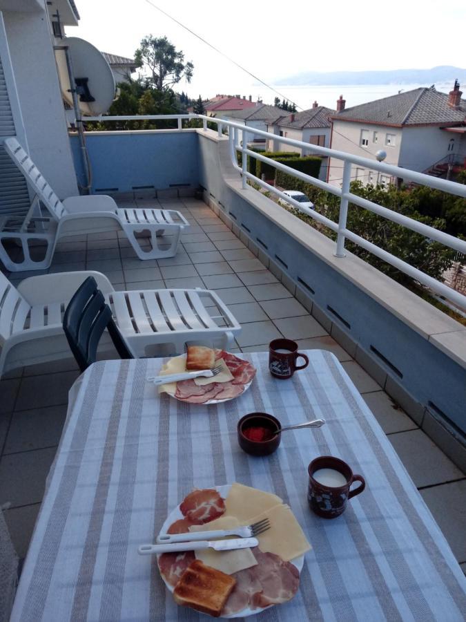 Apartmani Ketryn Crikvenica Esterno foto
