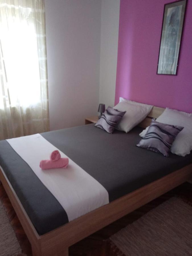 Apartmani Ketryn Crikvenica Esterno foto