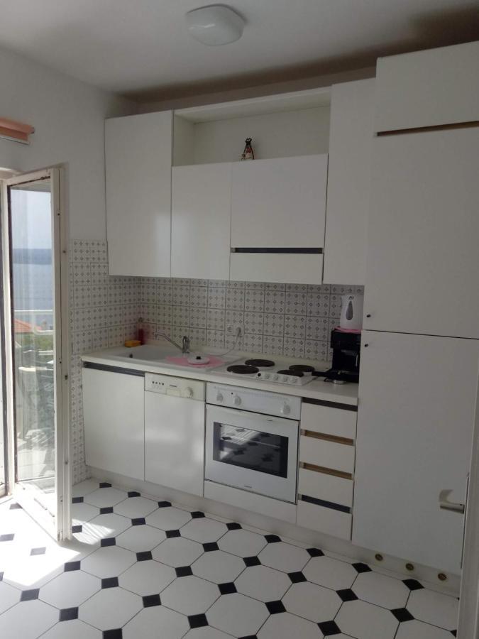 Apartmani Ketryn Crikvenica Esterno foto