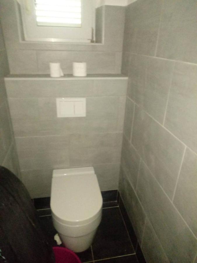 Apartmani Ketryn Crikvenica Esterno foto